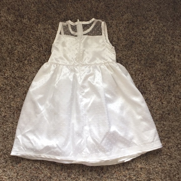 Beautiful dress size 4 - Picture 7 of 7